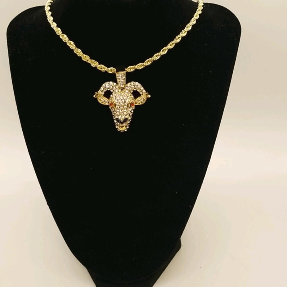 Mans necklace